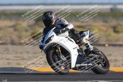 media/Nov-06-2023-Moto Forza (Mon) [[ce023d0744]]/3-Intermediate Group/Session 5 (Turn 4)/